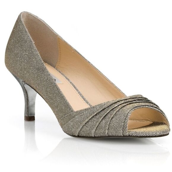 NIB Nina Shoes Carolyn Steel Luna Shine -size 5 - Picture 1 of 7